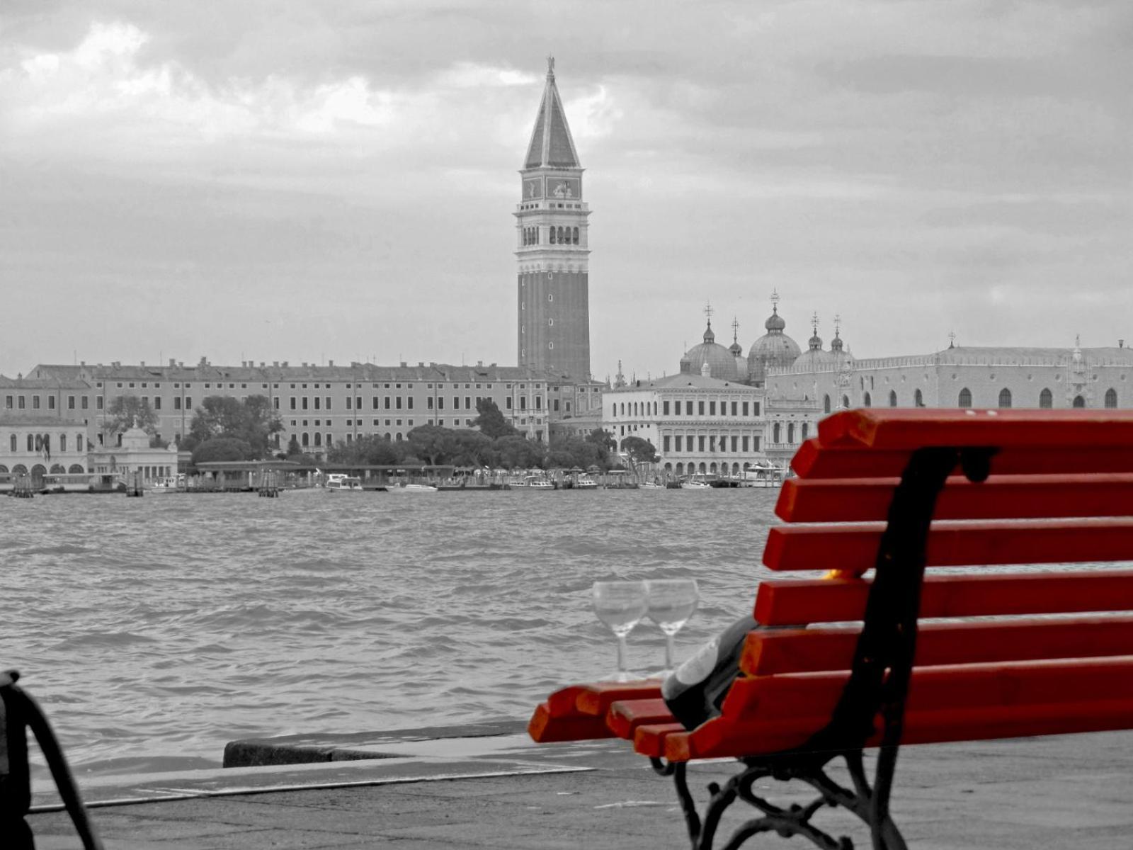 3 Windows On St - Waterfront * Venise